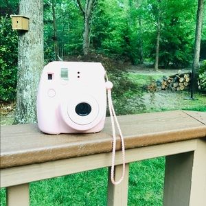 Polaroid camera! (Sadly is old, doesn’t work!)